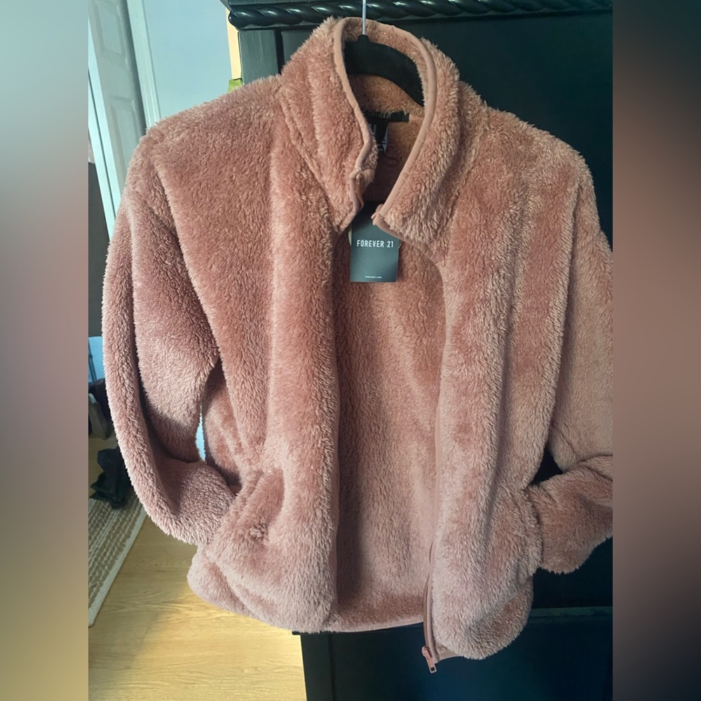 Mauve Sherpa jacket brand new!